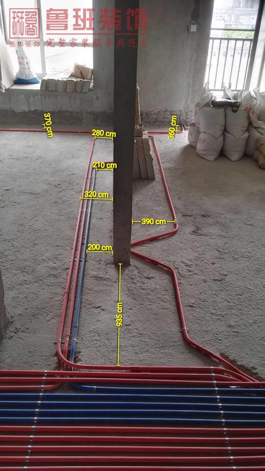 東莞裝修公司亭子邊裝修工地現(xiàn)場之水電工程